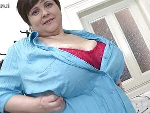 Chatte et film porno ...
